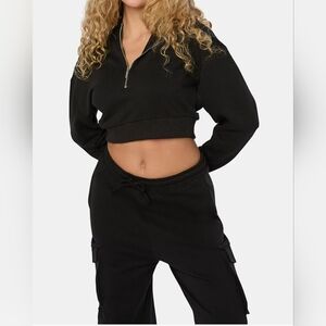 WeWoreWhat Black Cropped Half Zip Hoodie. Size M. NWT